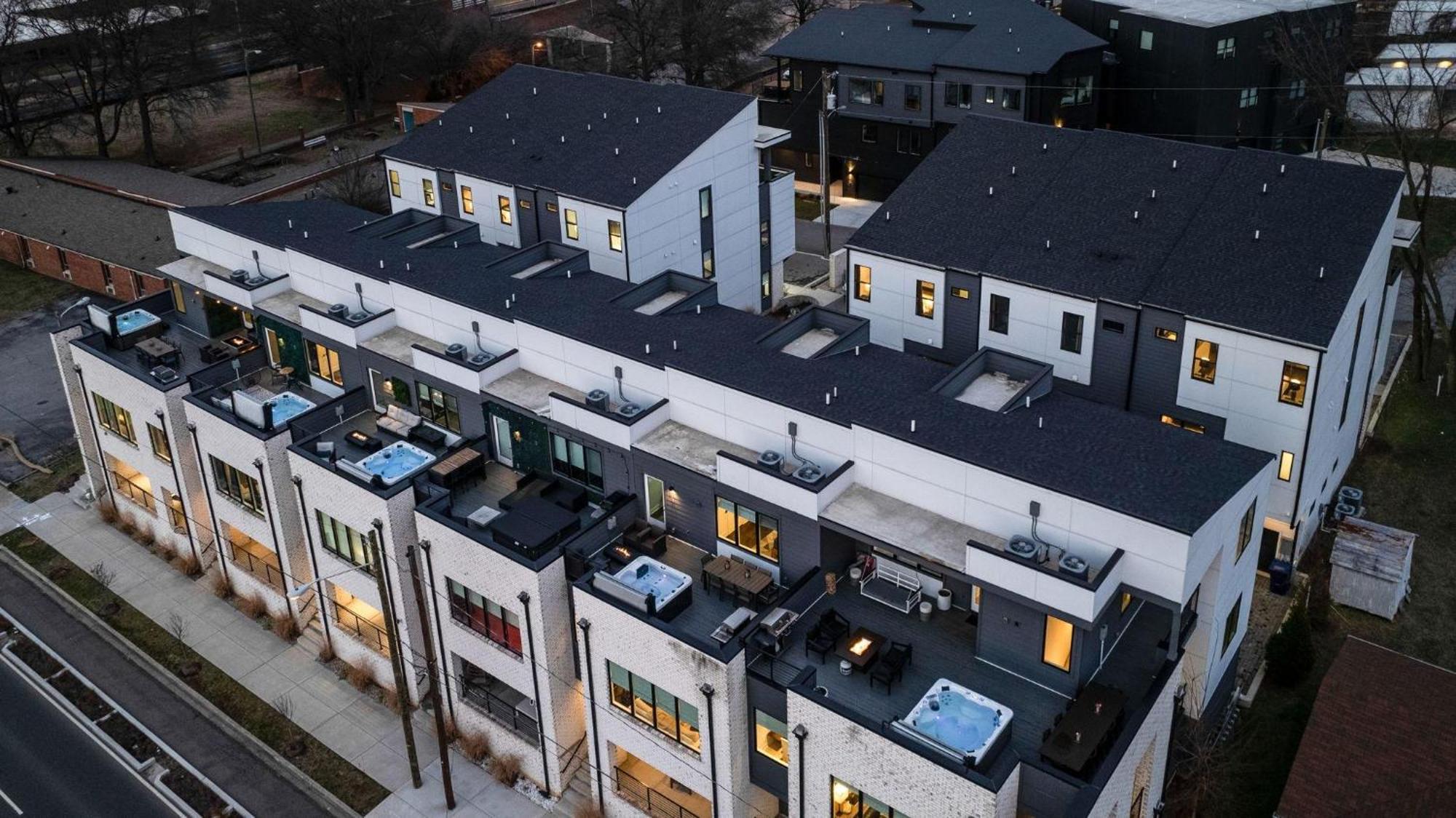 Edgehill Duo - 2 Townhomes - Mins Vanderbilt University Nashville Bagian luar foto